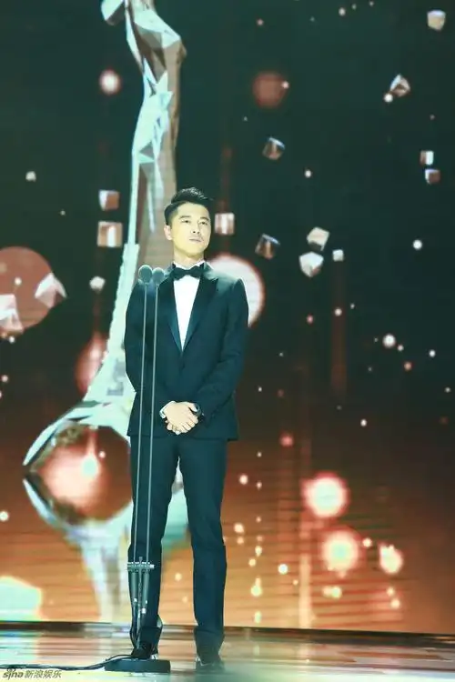 王雷获最受欢迎男演员