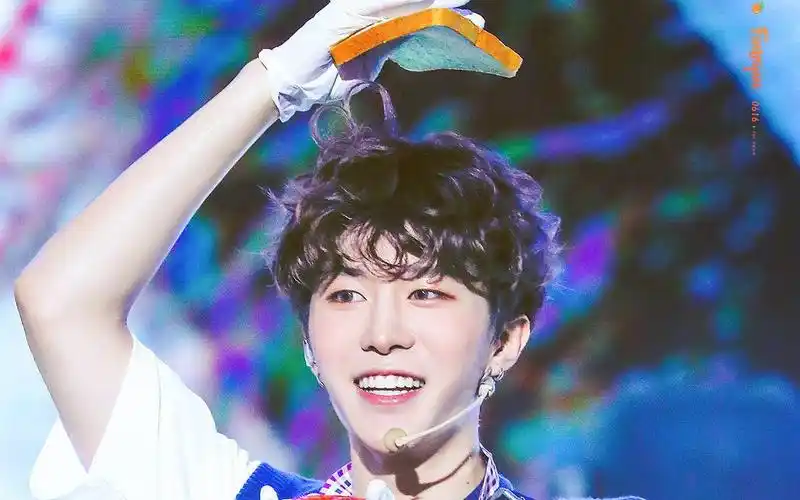 范丞丞的爱心头发_哔哩哔哩_bilibili