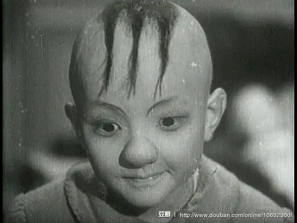 记得有一集他做梦有钱人挖他眼珠什么的,他么的吓死我了,那时候我才