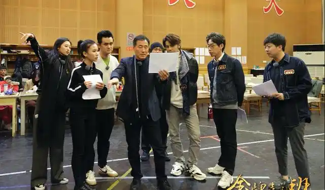 金牌喜剧班学员走进北京人艺班级大考迎来收官