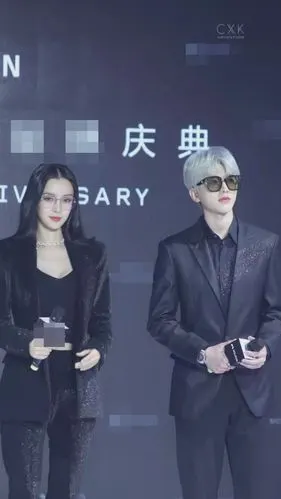 angelababy与蔡徐坤同框 画面太美!|杨颖_网易订阅