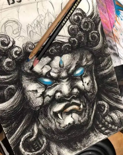 不懂冥王纹身图片_手臂新传统不动冥王纹身图案