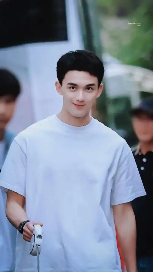 吴磊超话7615#吴磊在暴雪时分#-23.5.