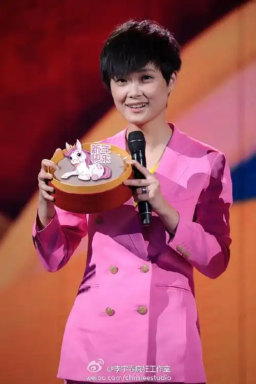 李宇春幕后的故事