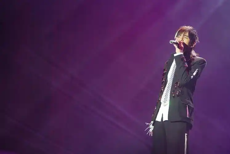 如何评价周杰伦的无与伦比世界巡回演唱会? - 知乎