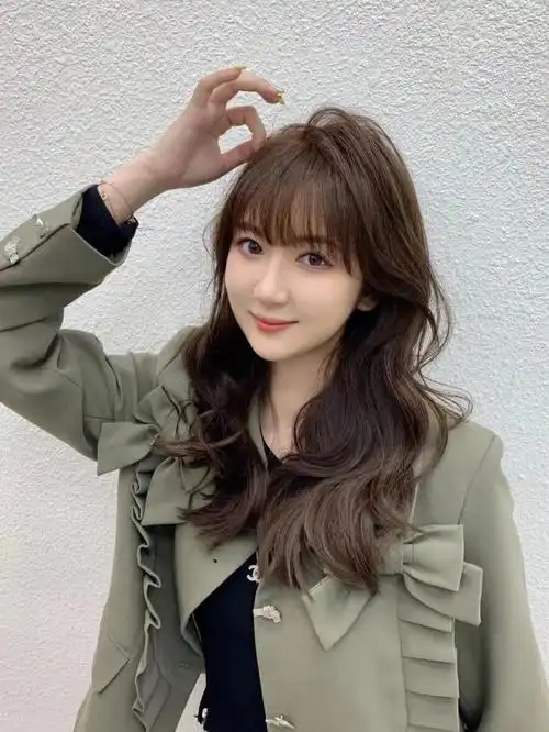 揭阳魔法家造型  #法式慵懒卷发  #长发  #女生烫发发型