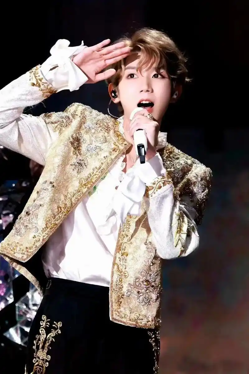 十年之约最喜欢的王源封神的九张照片 没有之一.#tfboys - 抖音