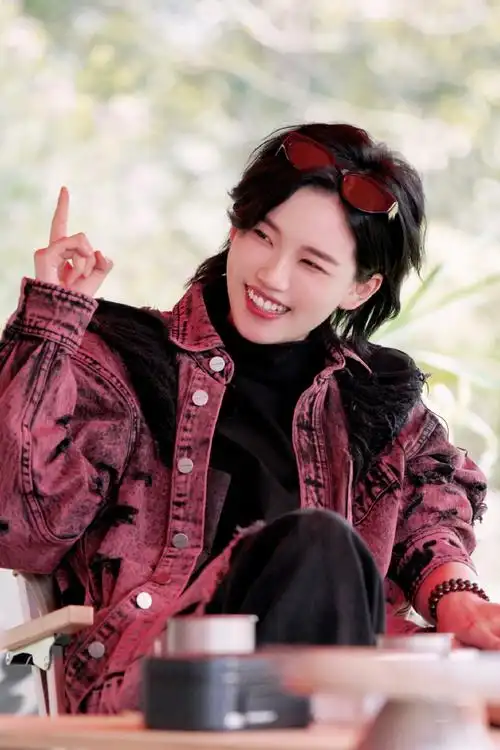 陆柯燃[超话]##陆柯燃咖菲店营业中