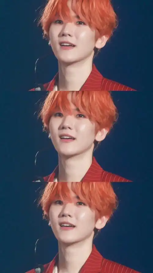 边伯贤 橘发 三屏拼接壁纸