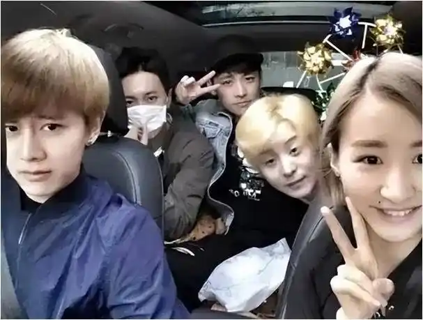 任嘉伦的妻子聂欢:丈夫的成名之路坎坷,在家做全职太太也幸福