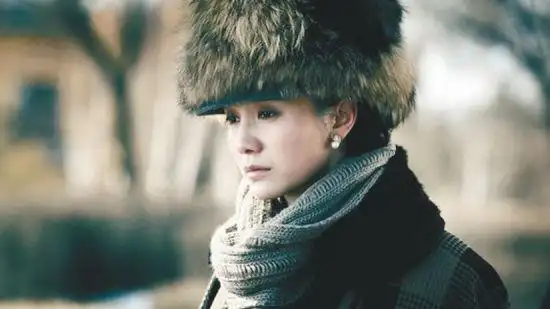 《悬崖》今晚登央视 小宋佳:我不是个纠结的人