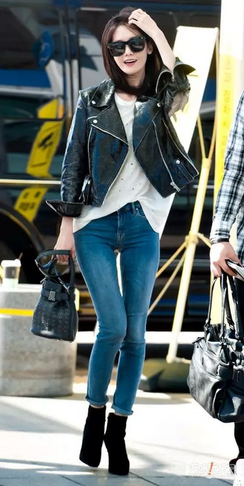 跟韩国女星学穿:她被评为亚洲第一美,颜值高穿衣还漂亮