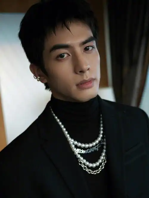 宋威龙男士短发参考短发造型好打理