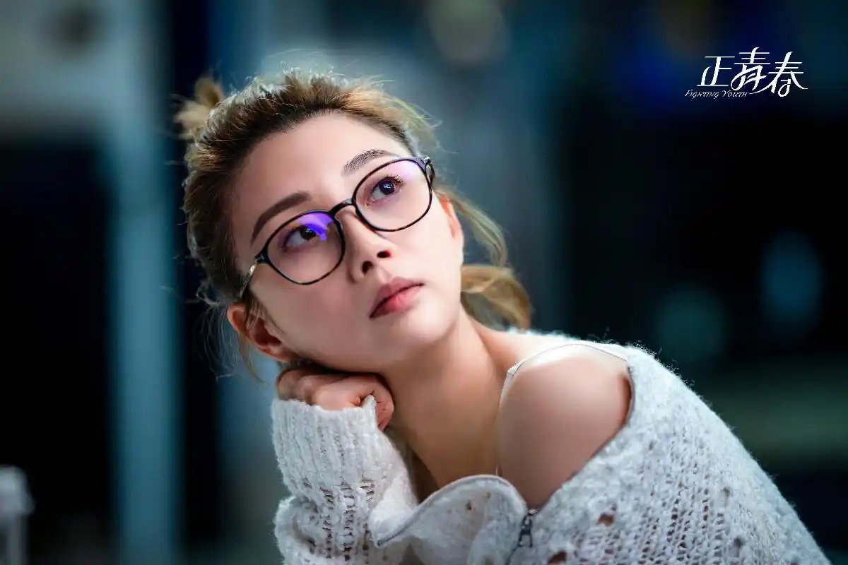 正青春收视持续破2殷桃还原女性职场生态