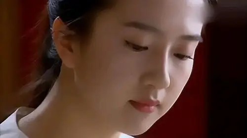 许龄月明星资料大全-许龄月动态_许龄月电视剧电影-爱奇艺泡泡