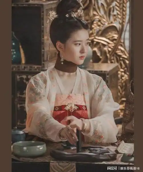 赵露思最美的古装《长歌行》造型|发型|刘亦菲|赵丽颖|古装扮相_网易