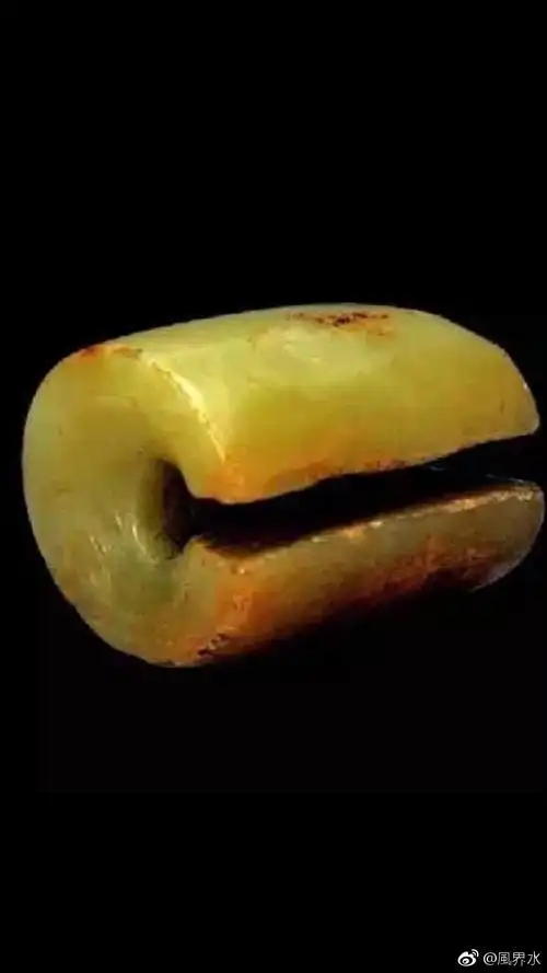 中国传世玉器全集---兴隆洼文化