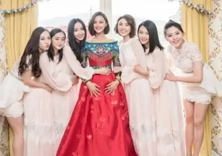 伴郎伴娘要做些什么 明星的伴郎伴娘团阵容