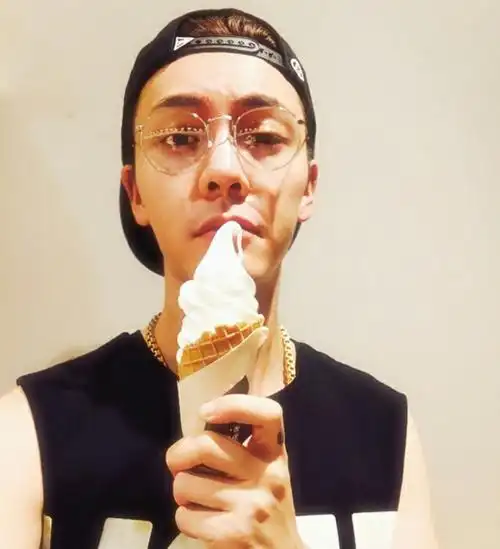 陈伟霆 头像 自截 帅 by半扁鱼