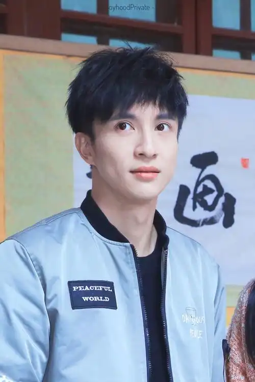 薛之谦# 我们的少年时代 陶西老师