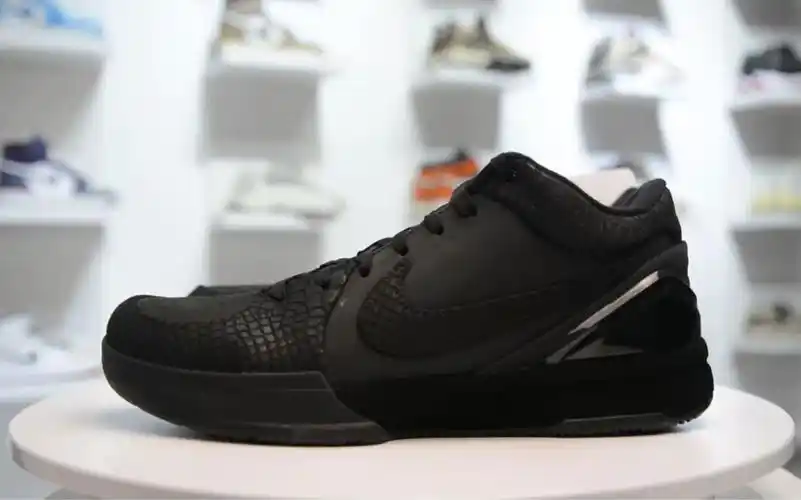 【权威实拍】nike kobe 4 protro "black mamba" 黑曼巴 篮球鞋 黑色