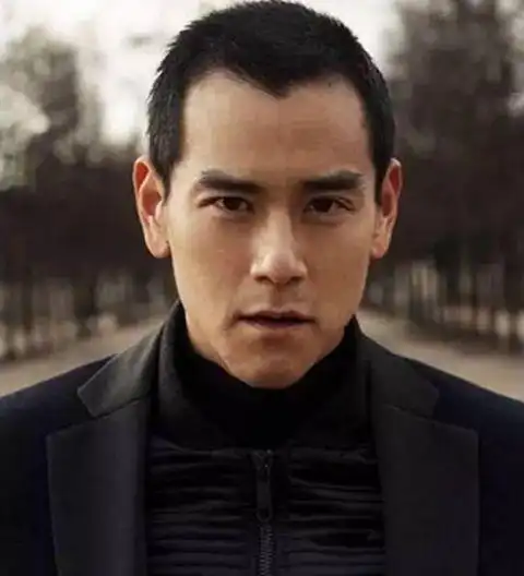 彭于晏 彭于晏算是寸头帅哥的代表了