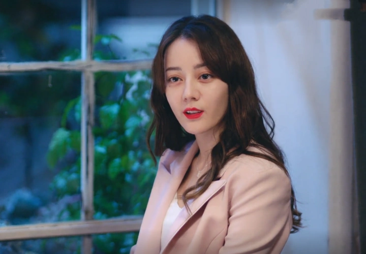 《幸福触手可及》周放惧怕的复杂世界,也许正是她需要的梦想捷径