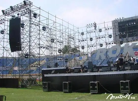 银川户外舞台桁架搭建过程中需要考虑的问题