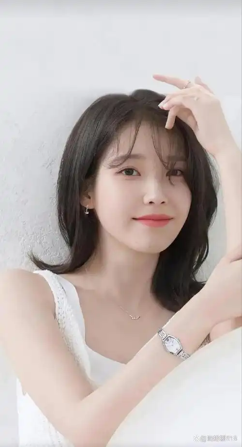 清纯可人"iu"#李知恩