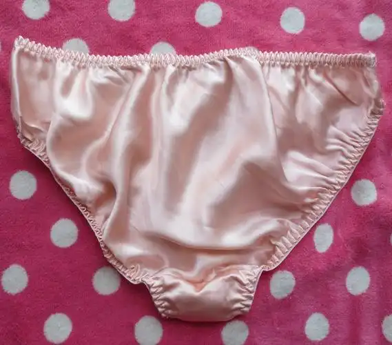纯手工车缝女大码双层真丝内裤 100%桑蚕丝中腰三角裤光面纯色