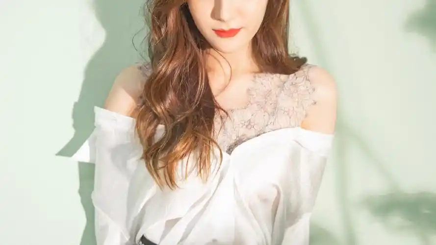 热巴 橙光素材 拿图点赞 - 堆糖,美图壁纸兴趣社区