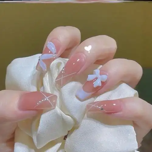 法式指甲款式2021新年棋盘格美甲穿戴中长款穿戴甲新款秋冬高级感