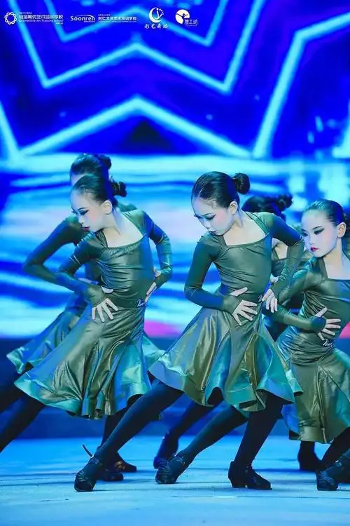 工坊|联欢会|舞蹈表演_网易订阅