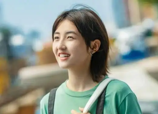 回顾:别人是长大这8位童星是等比例放大,真是老天爷追着喂饭吃