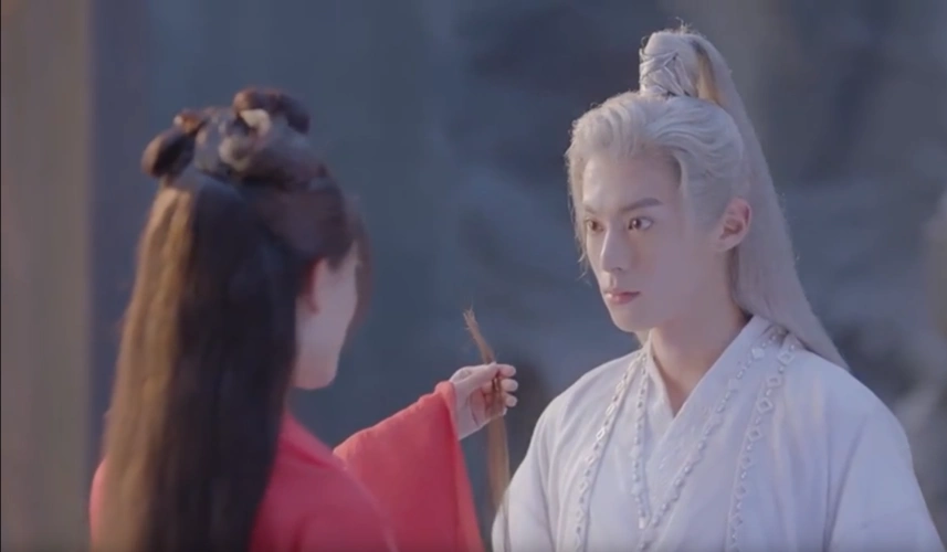 遇龙雪阡寻与青青互送定情信物命格星君阻挠尘月与龙王成亲