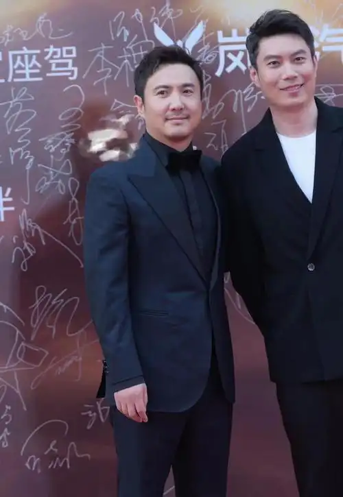 沈腾,谢霆锋最真实,62岁刘德华成男星照妖镜|军训|苏有朋|粤语歌曲