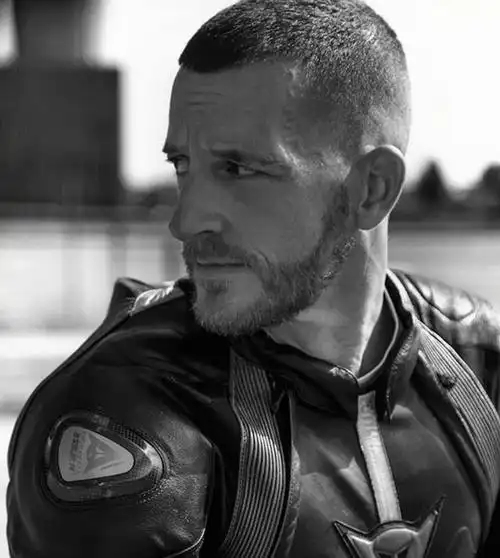 2019最潮的打开方式,"寸头 肌肉",不知道你就out了!