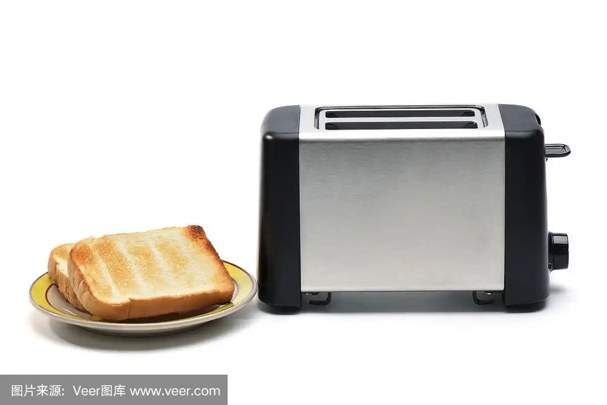 面包烤面包机的白色背景