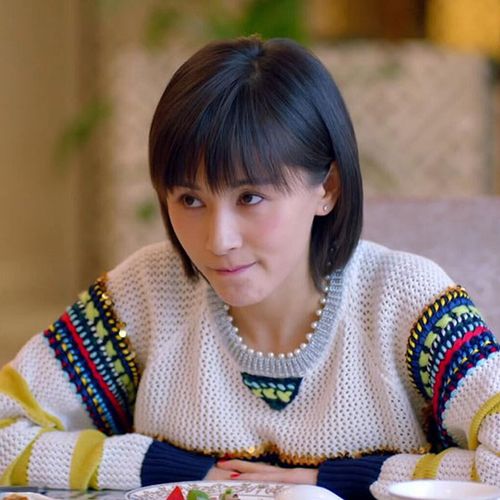 欢乐颂王子文曲筱绡明星同款韩版宽松钉珠亮片秋季新款毛衣女套头