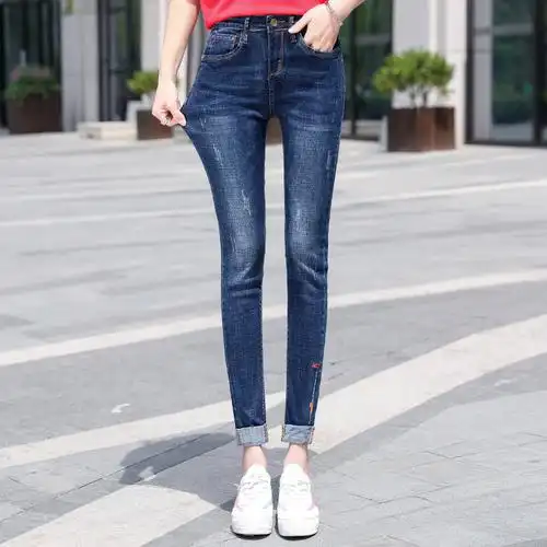 麟名女式牛仔裤女2021秋季韩版刺绣紧身九分百搭时尚卷边小脚裤潮视频