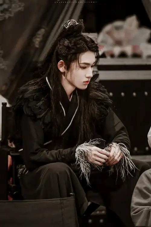 宋亚轩萌探探探案