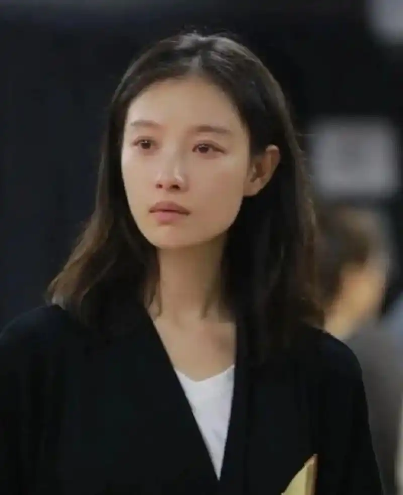 倪妮的素颜照,你打几分? 676767