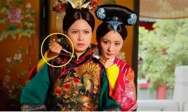 穿帮镜头时时有, 盘点搞笑奇葩的穿帮镜头