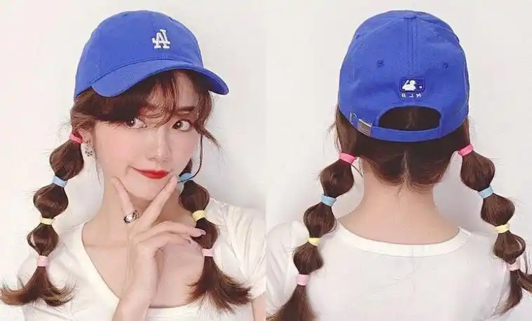 戴帽子的发型(杨幂吴昕的帽子编发造型)