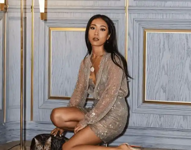 原创笑抽了满嘴谎话为了上位不择手段吉克隽逸把虚伪表现的淋漓尽致