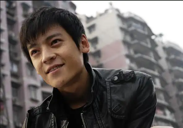 王子义:他是巍子的儿子,长得帅演技还好,果然是虎父无犬子!