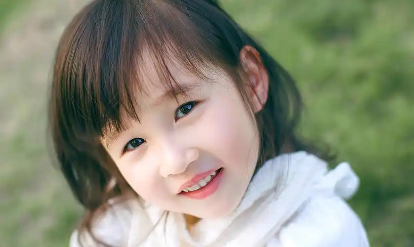 儿童摄影师阿鹏的儿童摄影作品《#春》