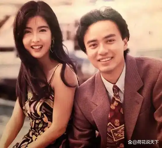 周慧敏,1967年11月10日出生于中国香港,祖籍广东省中山市,中国香港女