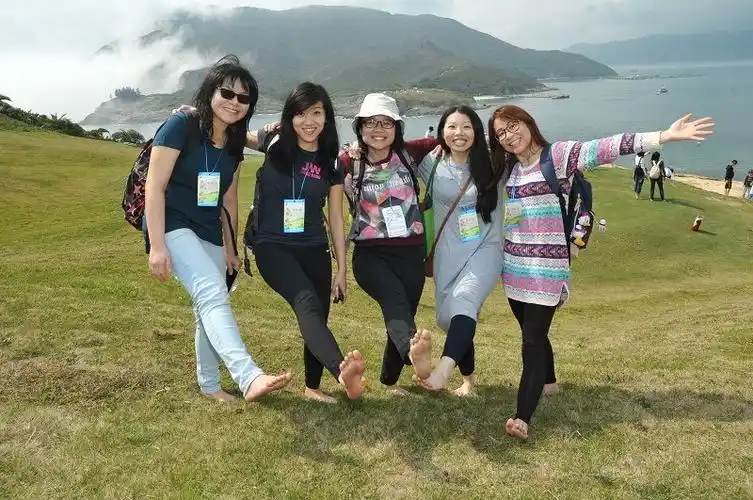 宣明会 新春「童」乐赤脚行