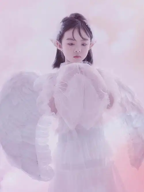 0269♀15梦幻的裙子91梦幻的羽毛翼童话里小公主94是你么?